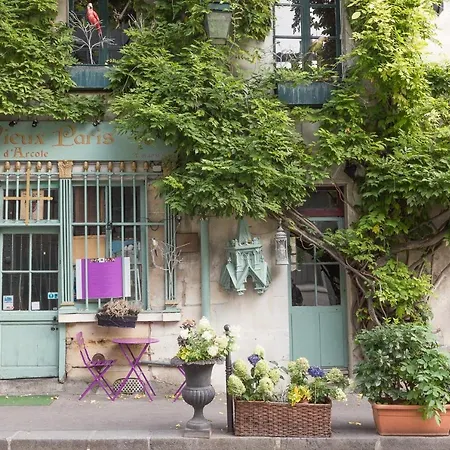 Boulevard Saint-germain Townhouse Iiby Onefinestay